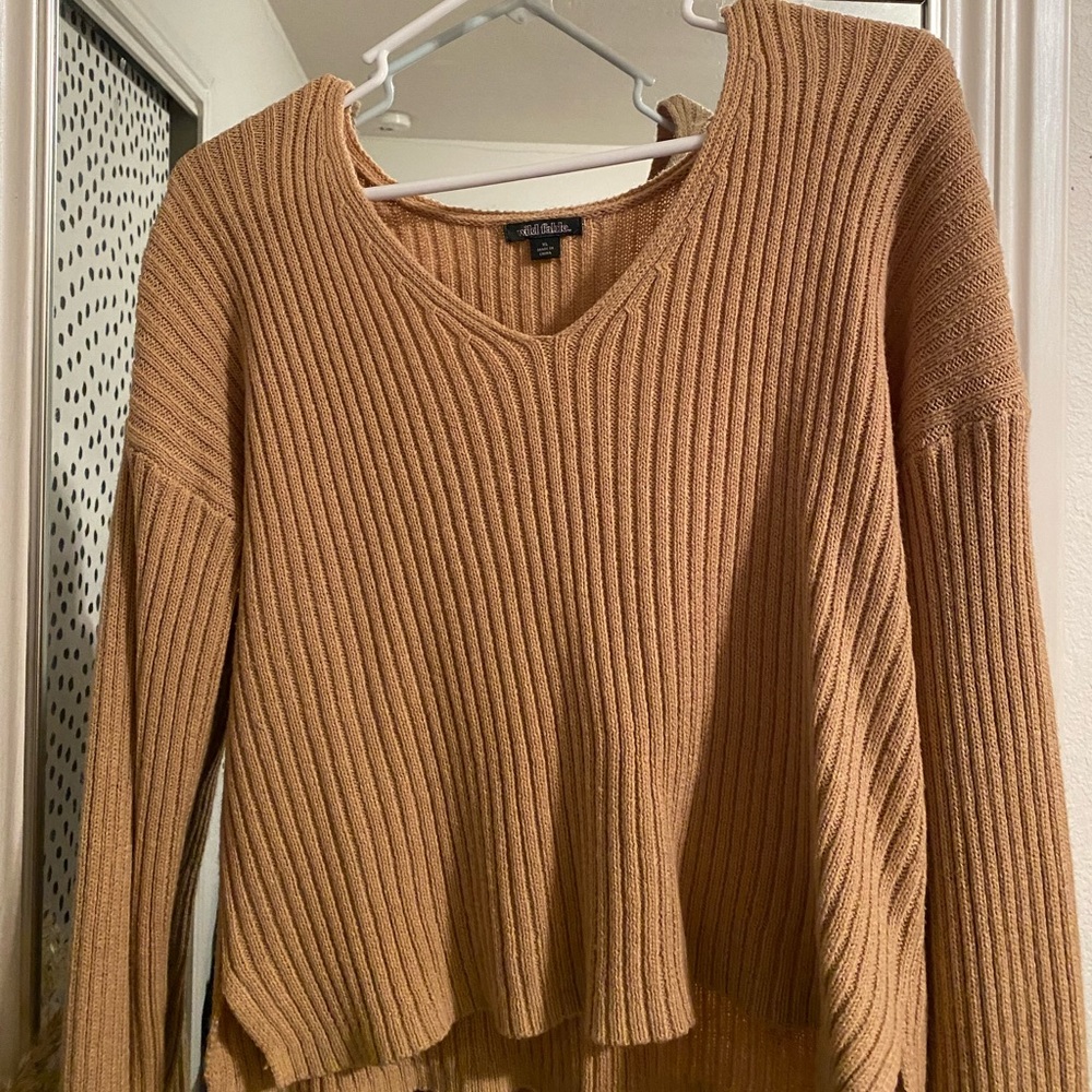 Cute crop sweater